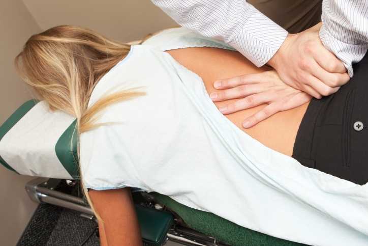 Why Seeing a Chiropractor for Lower Back Pain Helps?